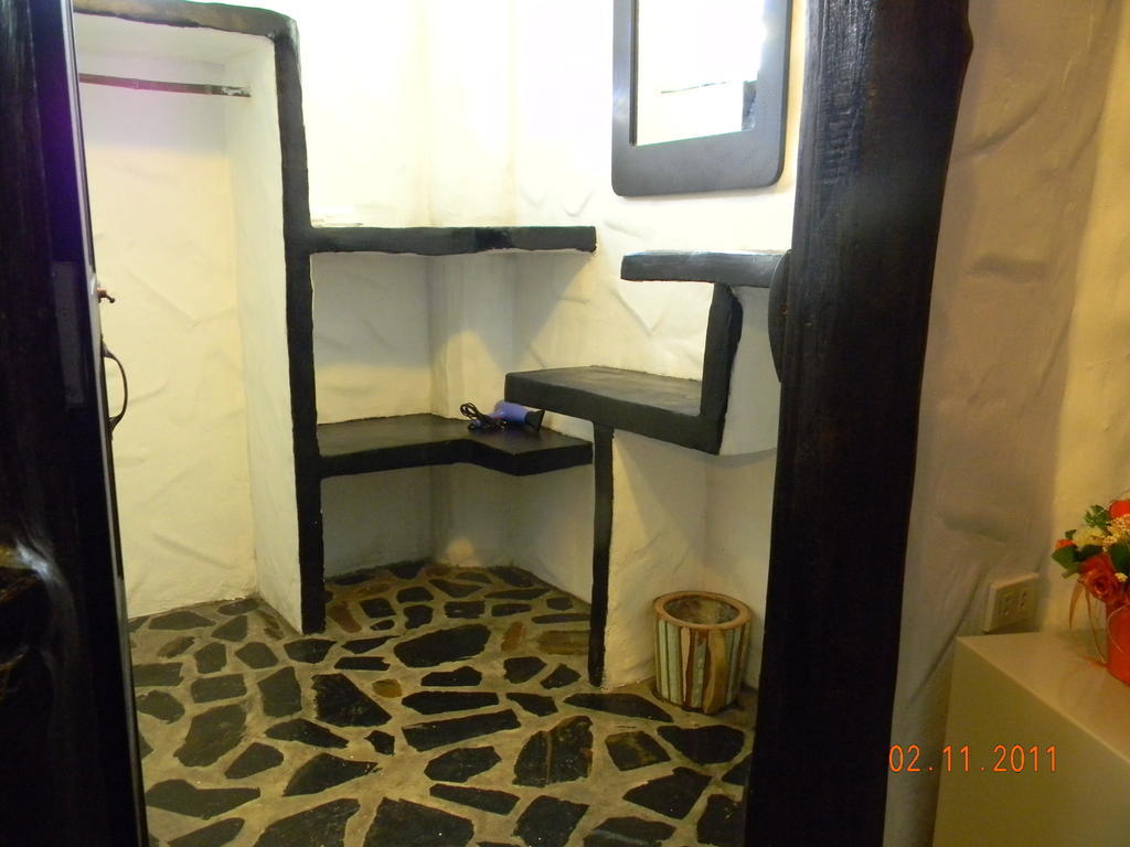 Baanpongtara Hotel Suan Phueng Kamer foto